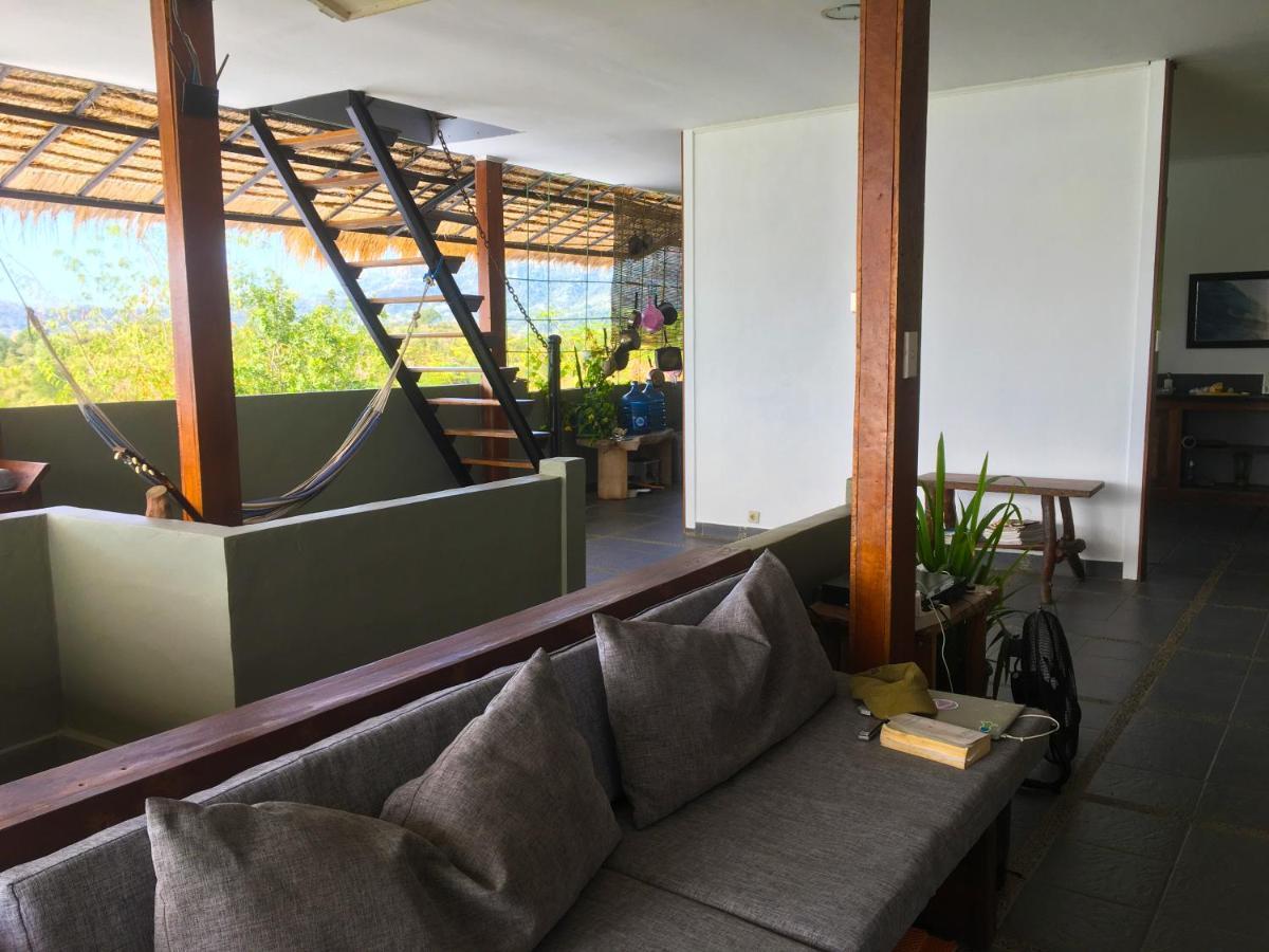 Merdeka House Maluk エクステリア 写真