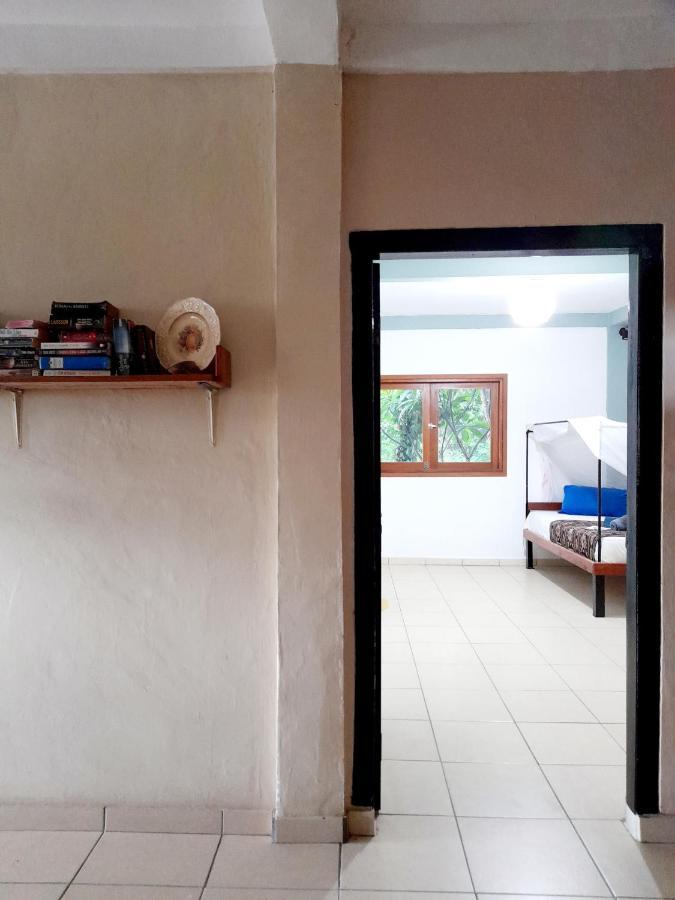 Merdeka House Maluk エクステリア 写真