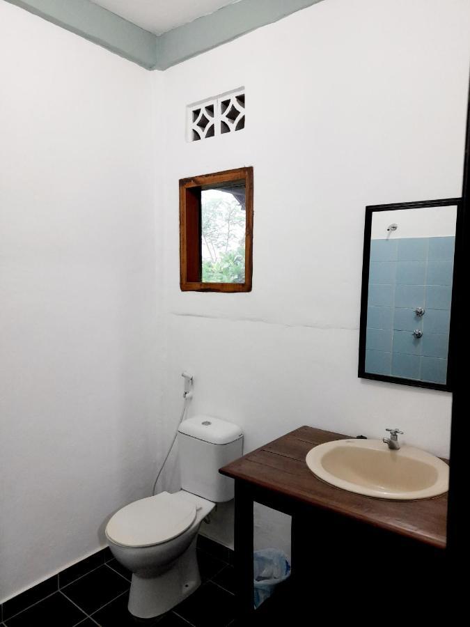 Merdeka House Maluk エクステリア 写真