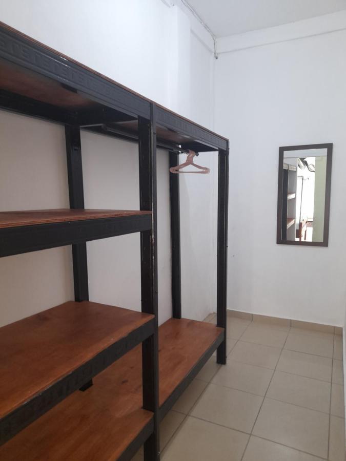 Merdeka House Maluk エクステリア 写真