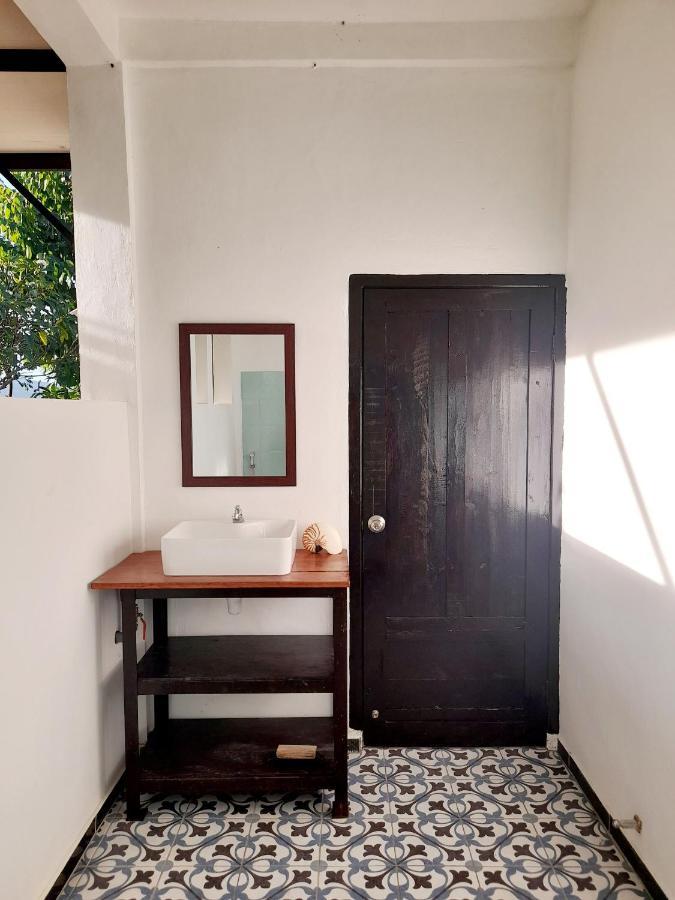 Merdeka House Maluk エクステリア 写真